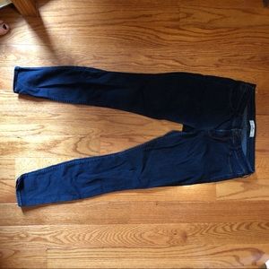 Hollister jeggings dark wash size 7